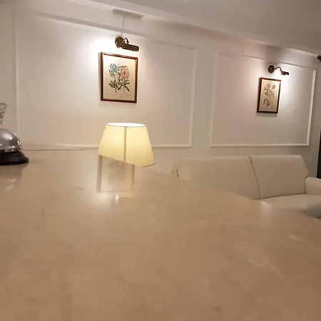 帕拉蒂姆马里酒店 酒店 3*