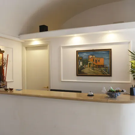 Palatium Mari Szálloda Capri