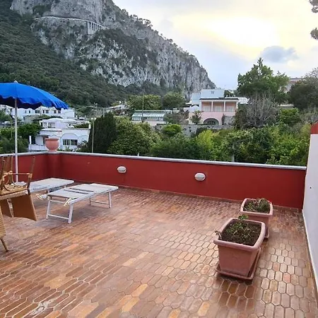 Palatium Mari Hotel 3*