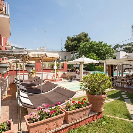 Hotel Palatium Mari 3*