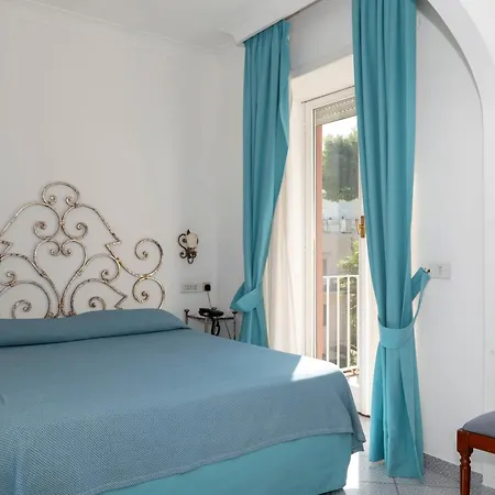 Szálloda Palatium Mari Capri