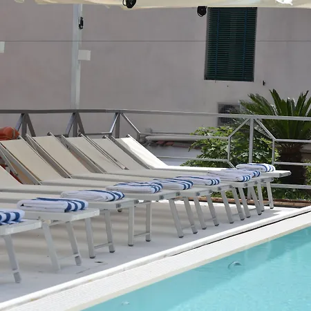 Palatium Mari 3* Κάπρι