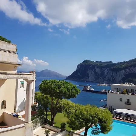 Palatium Mari 3* Κάπρι