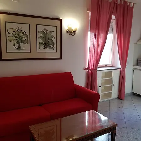 Palatium Mari 3*