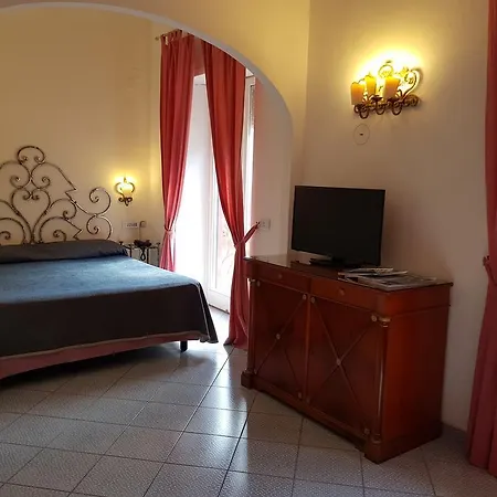 Hotel Palatium Mari