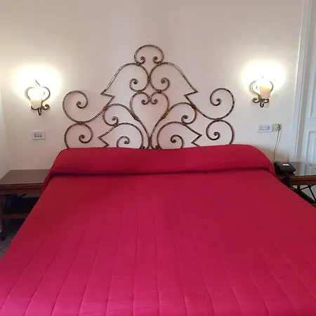 Palatium Mari Hotel