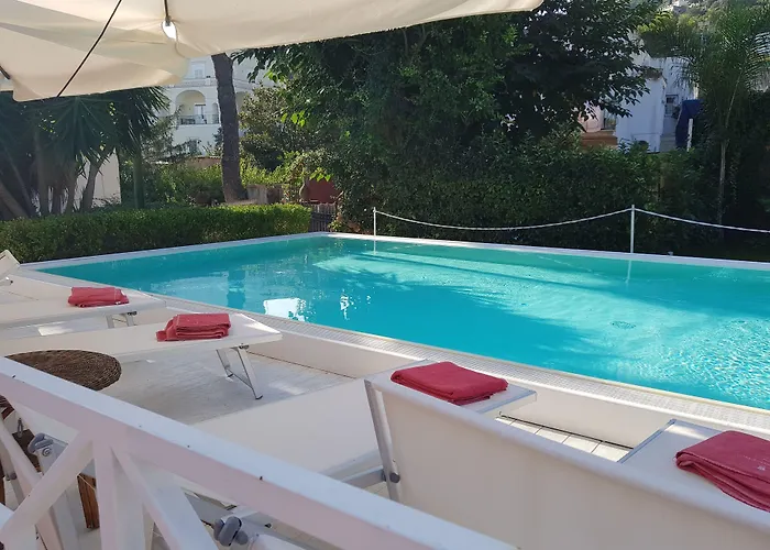 Palatium Mari Otel Capri