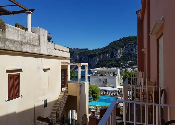 Otel Palatium Mari 3*